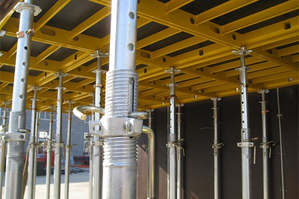 Стойка лесов стальная оцинкованная 