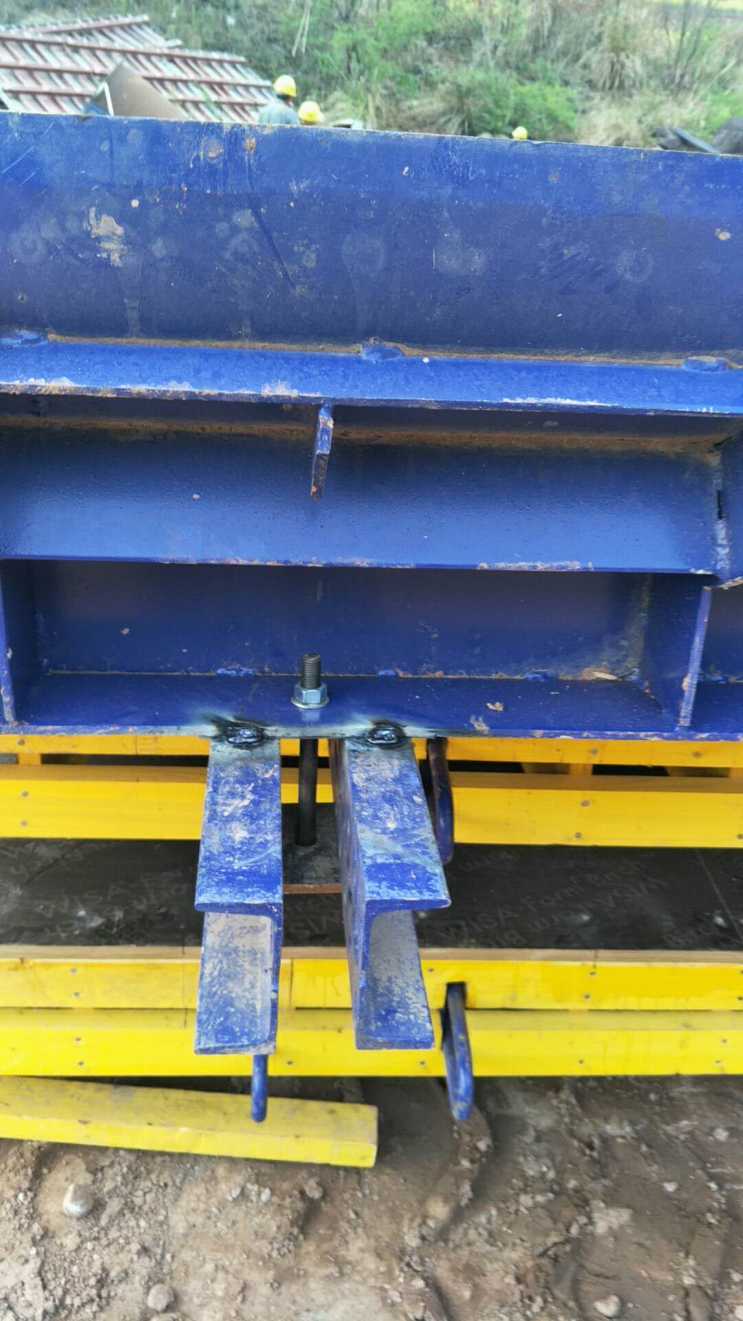 аппликация из фанеры