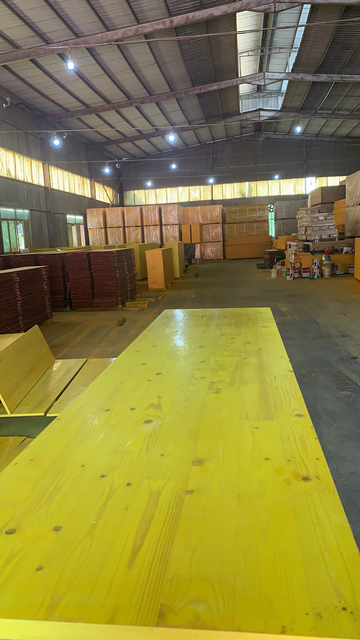 Высококачественный 21/27-миллиметровый 3-слойная фанера с ельной сосной и елью Три слоя.