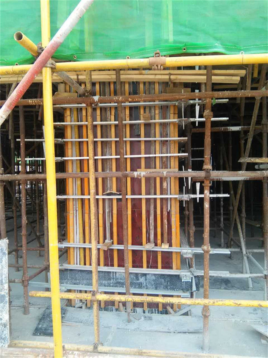 Зажим колонки