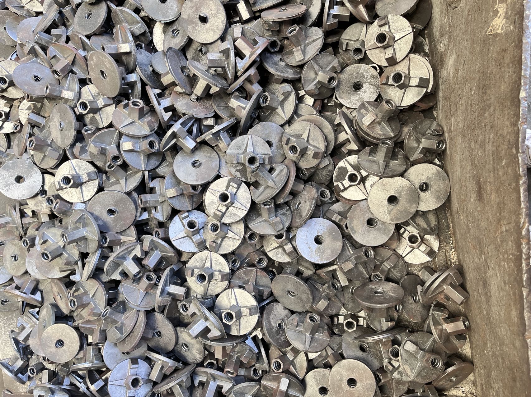 барашковая гайка