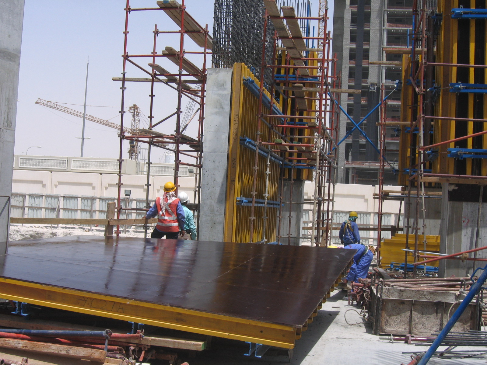 Приложение с пленочным лицом