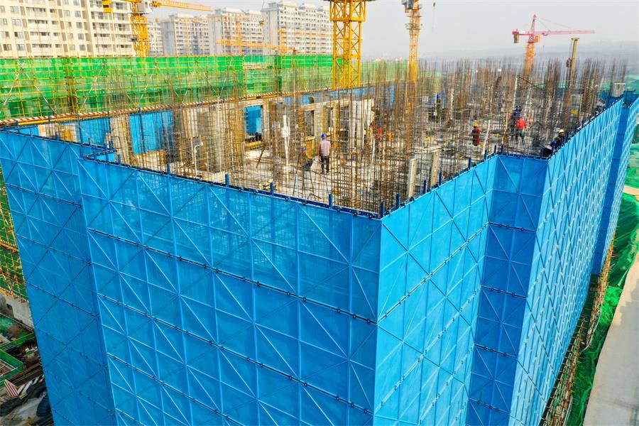 Почему стоит выбрать самоподъемные леса? 