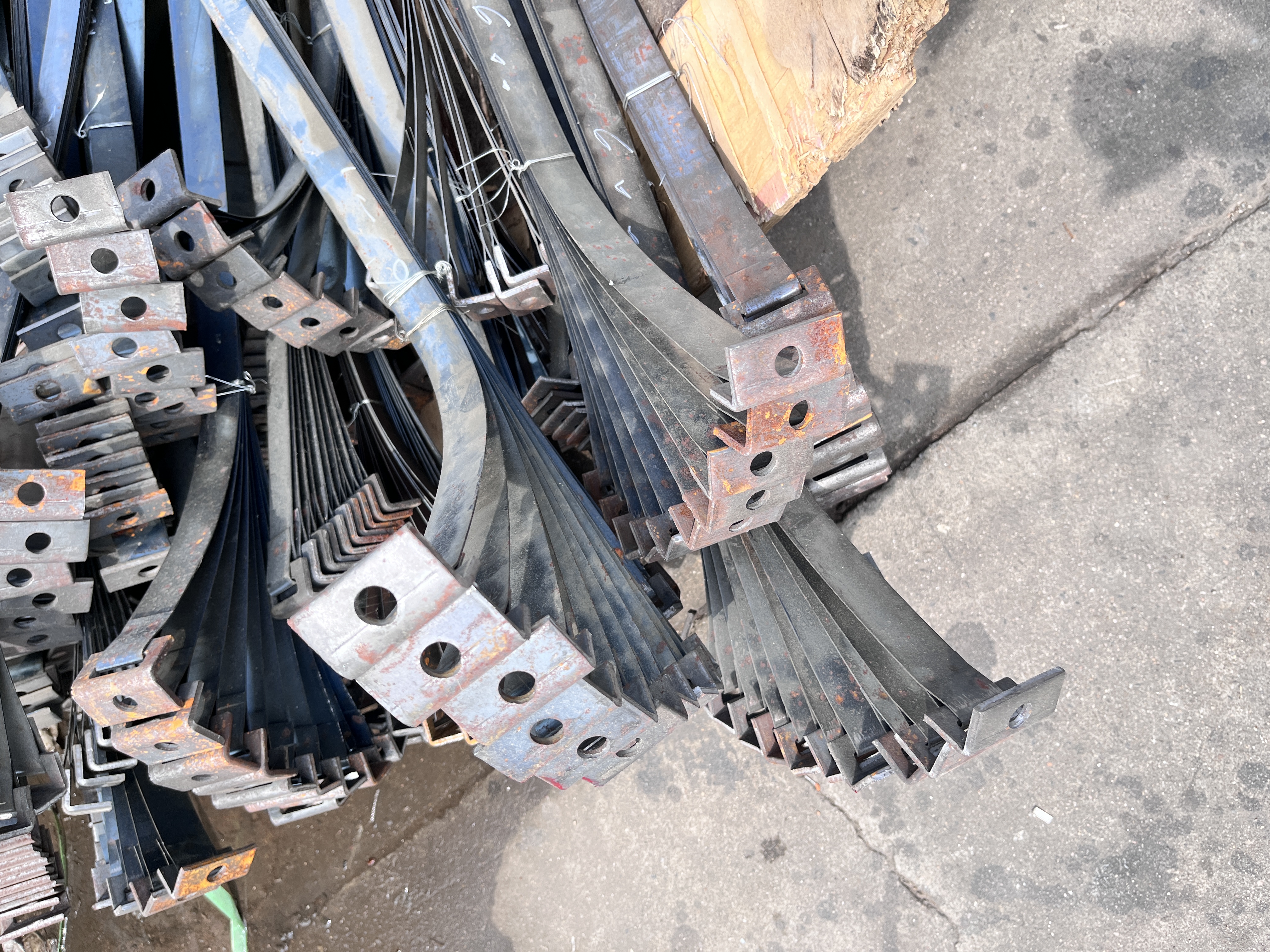 стальной ремень