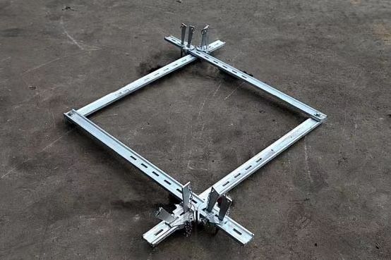 Ножничный зажим