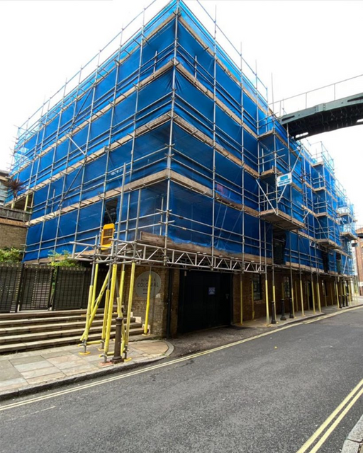 Q195 Q235 Q345 Горячеоцинкованная квадратная/прямоугольная труба Круглая стальная труба Gi Цена