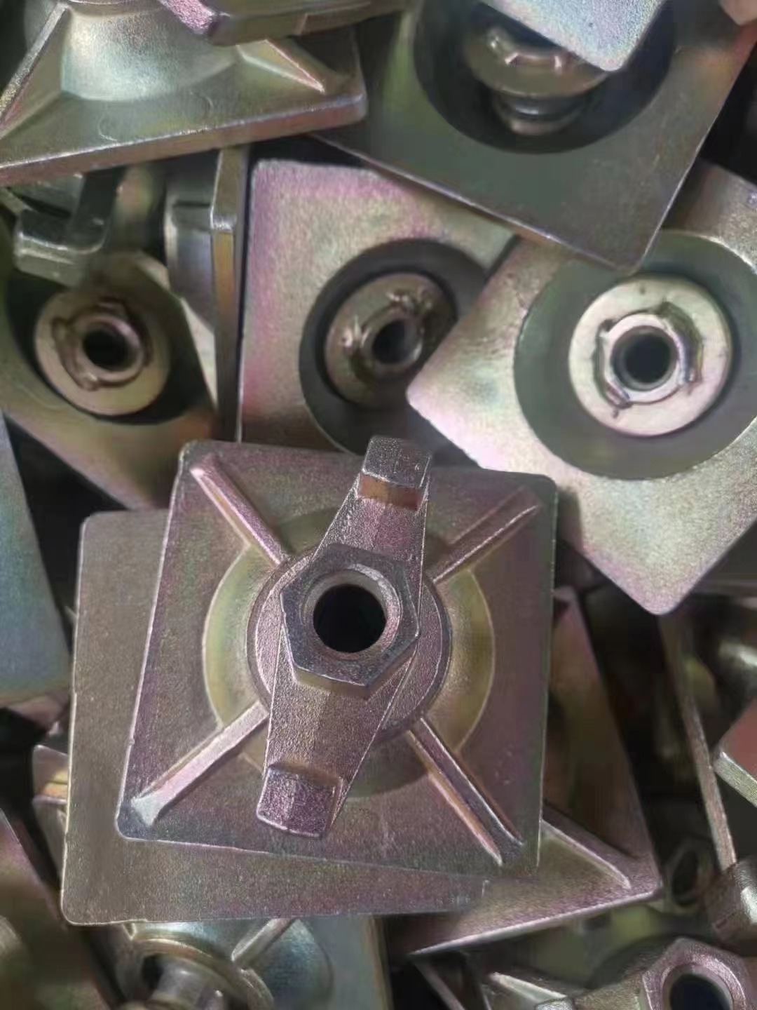 барашковая гайка