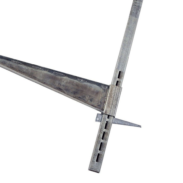 Регулируемый зажим опалубочной балки